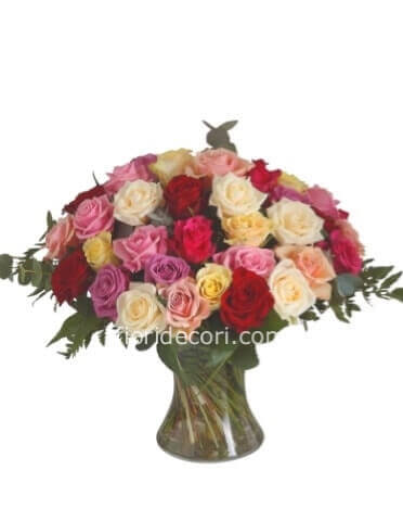 Bouquet con roselline assortite